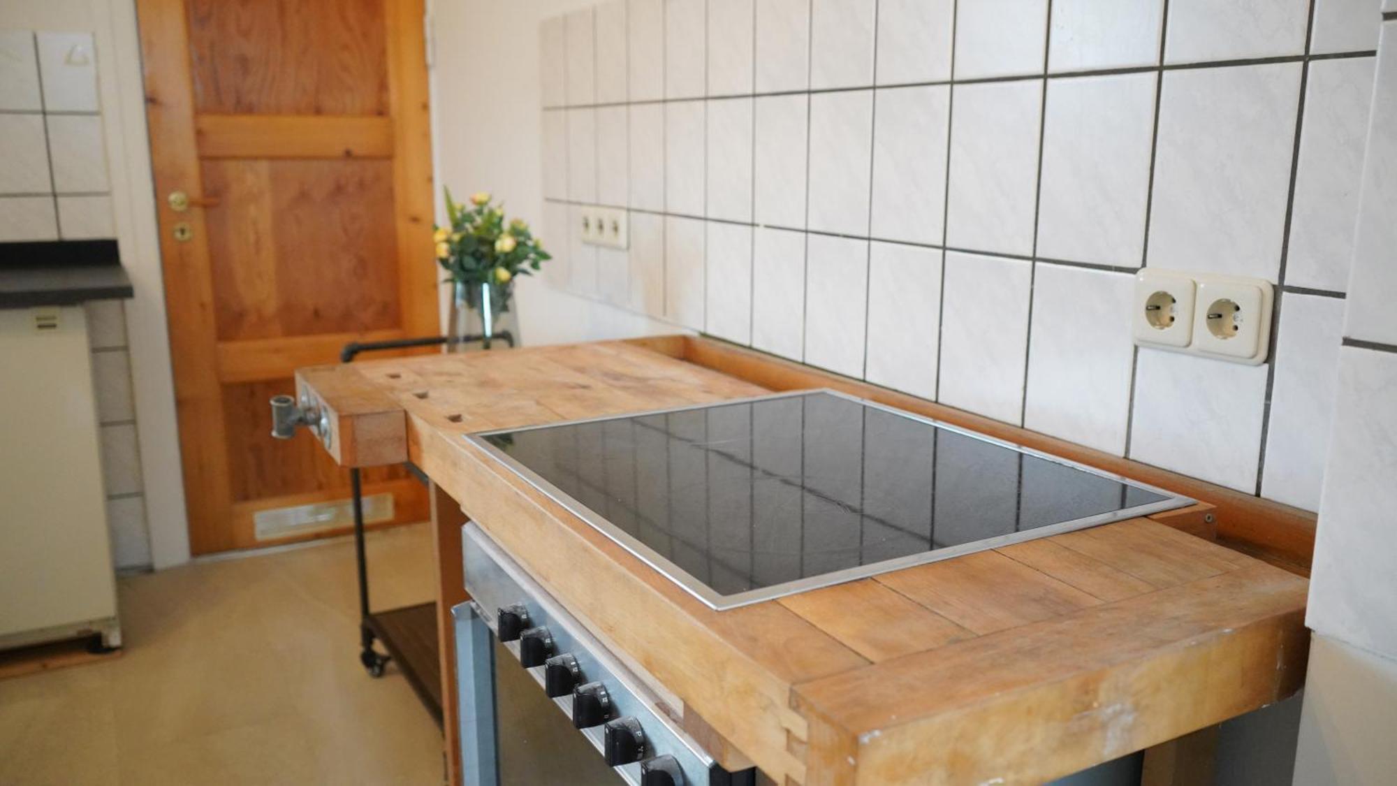 Ruhige Lage, Nah Am Klinikum & Einkaufsmoeglichkeiten โอลเดนบวร์ก ภายนอก รูปภาพ